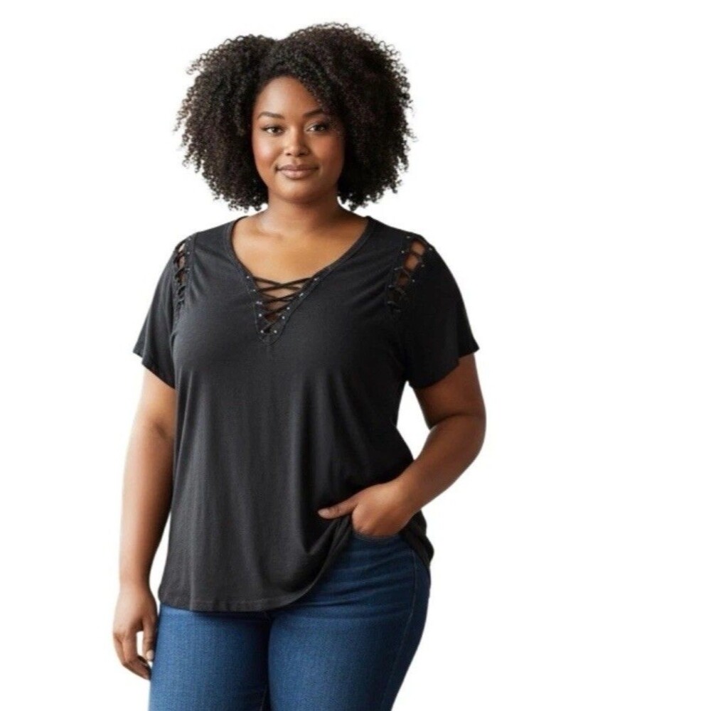 Torrid T-Shirt 3/3X Vintage Wash Lace Up Cotton Black Goth Grunge Short Sleeves